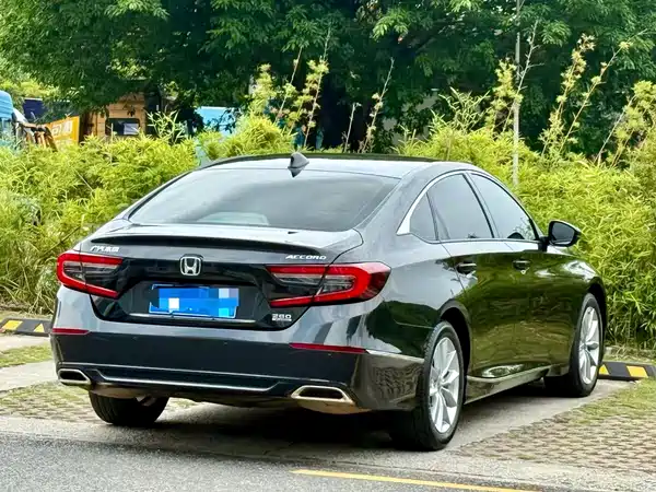 Honda Accord 2022