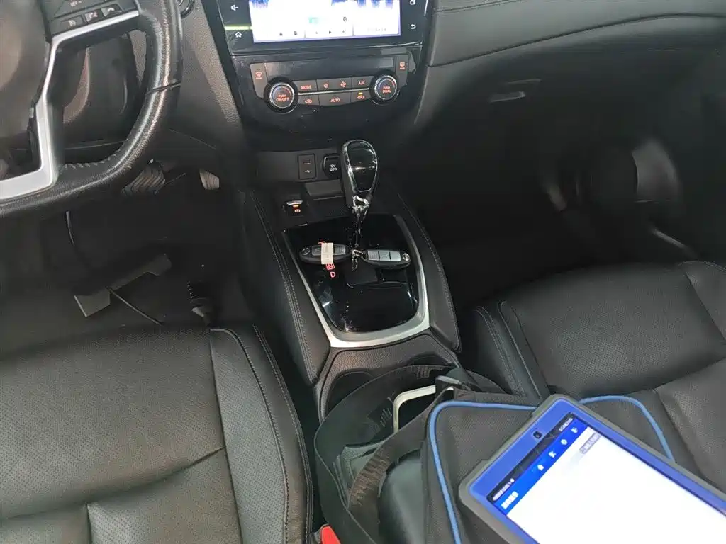 Nissan X-Trail 2021 — фото 10