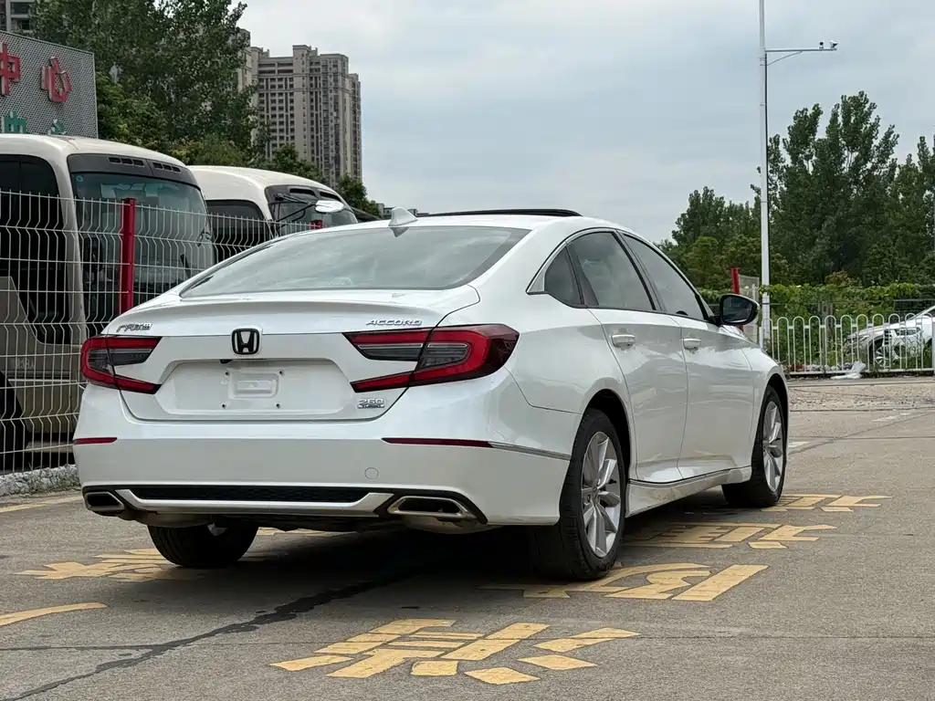 Honda Accord 2022