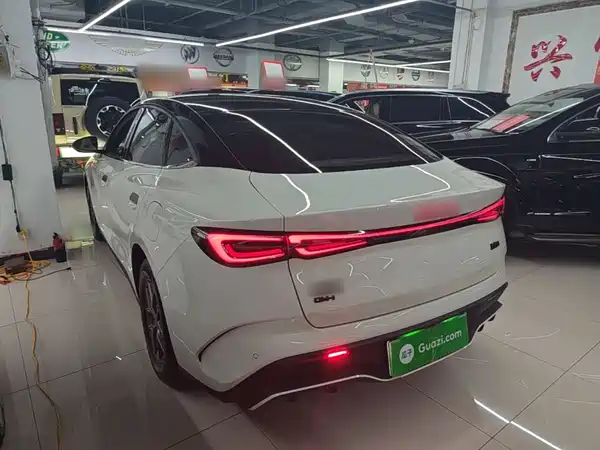 BYD Seal 06 2025