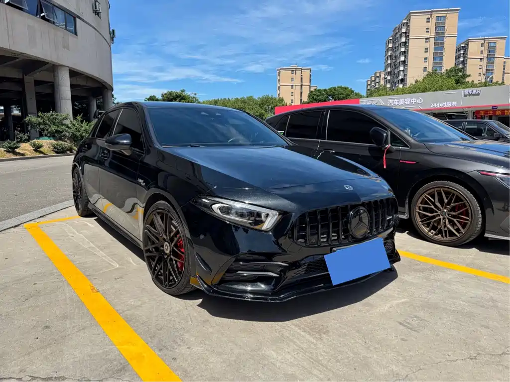 Mercedes-Benz A-Class AMG 2021
