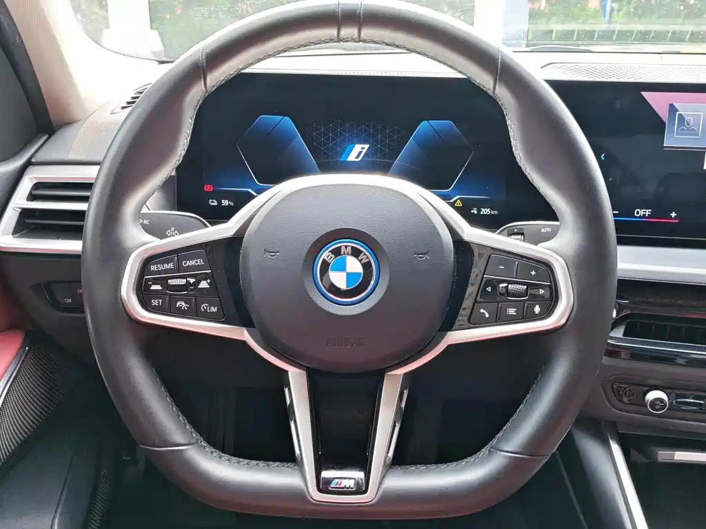 BMW i3 2024 — фото 11