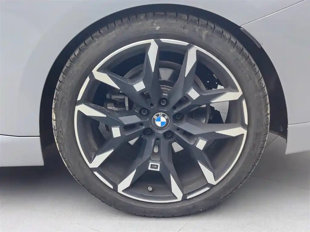 BMW 2 Series 2025 — фото 18