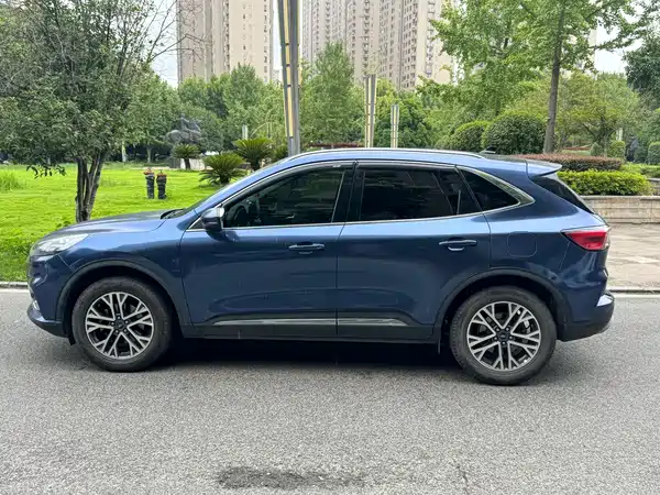 Ford Edge 2021
