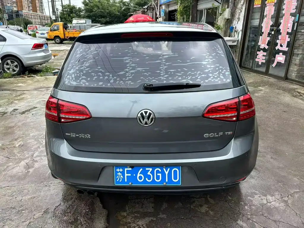 Volkswagen Golf 2014