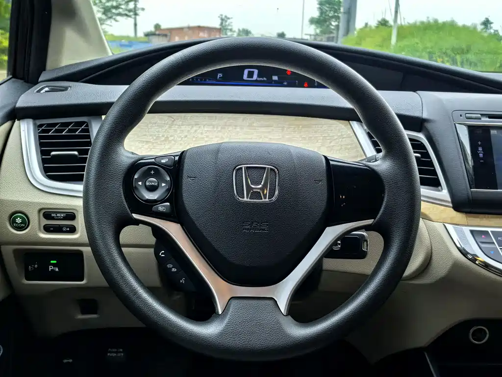 Honda Jade 2014 — фото 13
