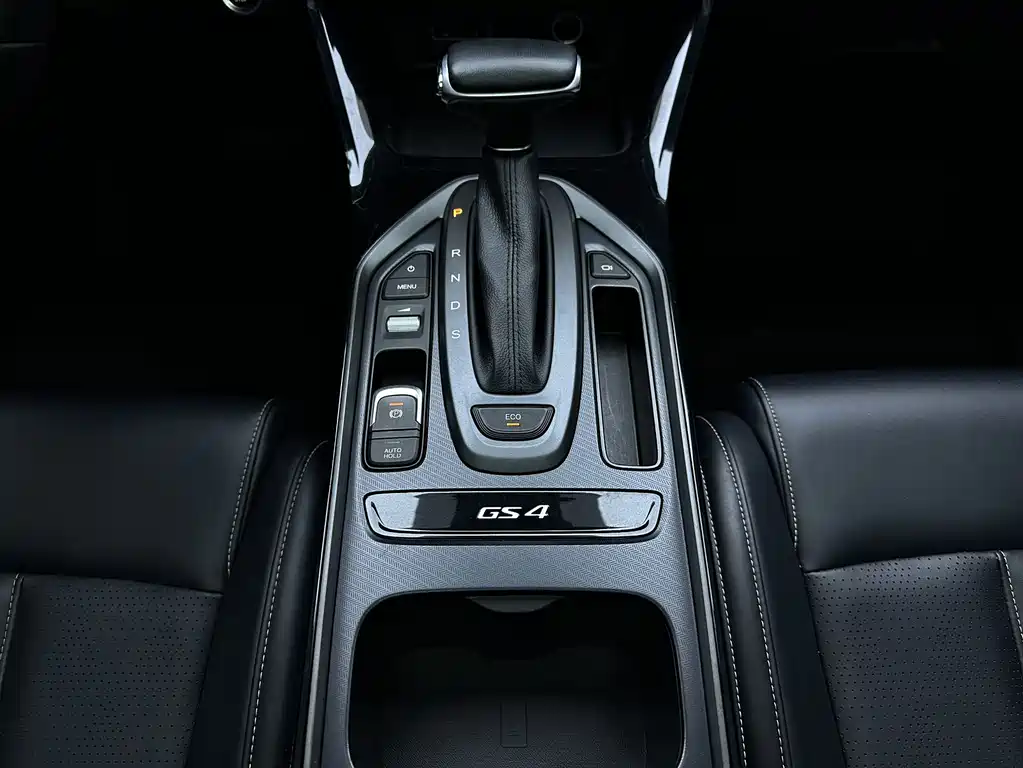 GAC Trumpchi GS4 2022 — фото 15