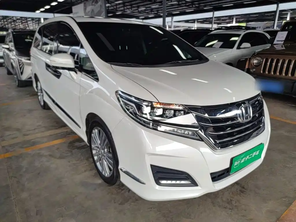Honda Elysion 2018