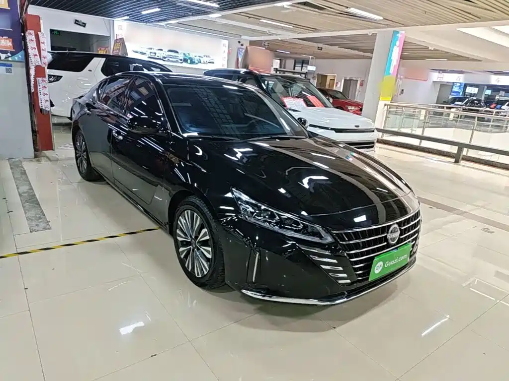 Nissan Teana 2023