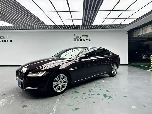 Jaguar XFL 2017