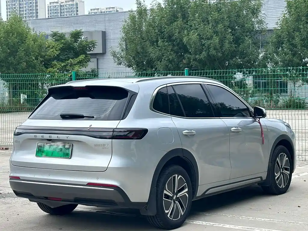 Geely Galaxy Starship 7 2025 — фото 9