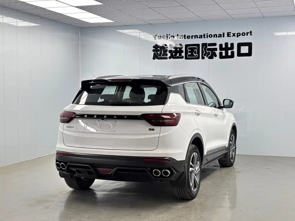 Geely Binyue 2022 — фото 10