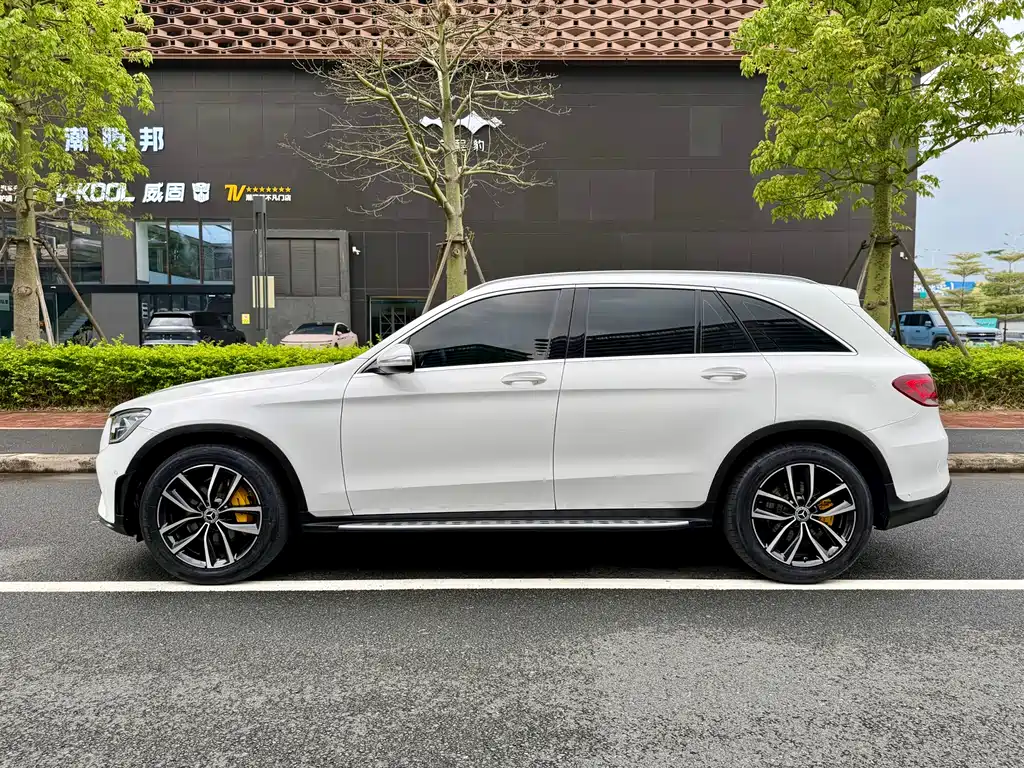 Mercedes-Benz GLC 2020 — фото 8