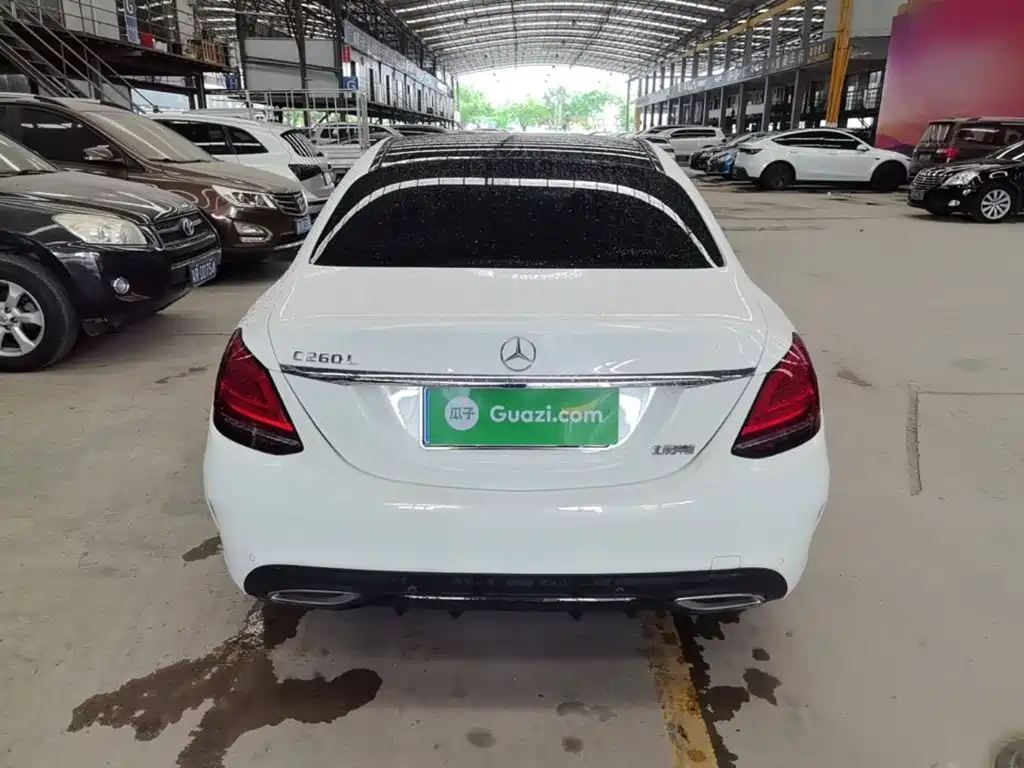 Mercedes-Benz C-Class 2021