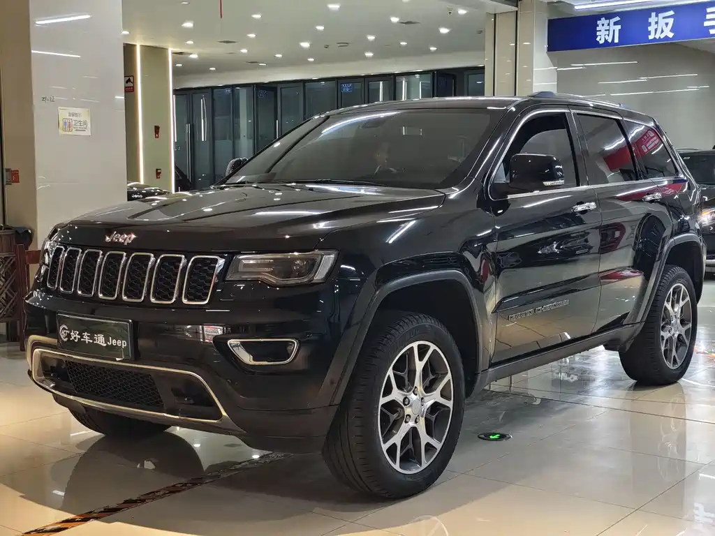 Jeep Grand Cherokee 2020
