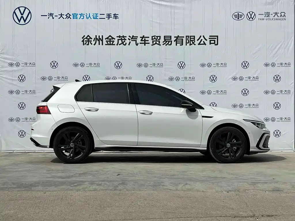 Volkswagen Golf 2023