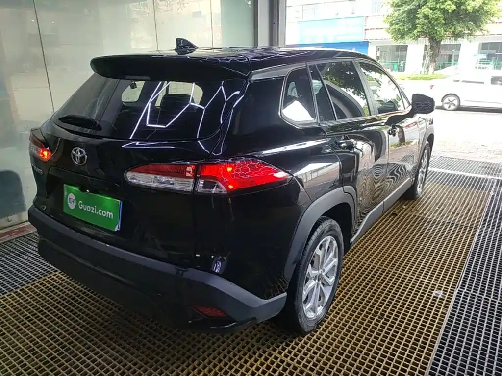 Toyota Frontlander 2024