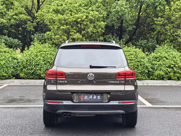 Volkswagen Tiguan 2015