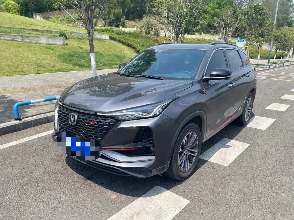 Changan CS75 PLUS 2021 — фото 1
