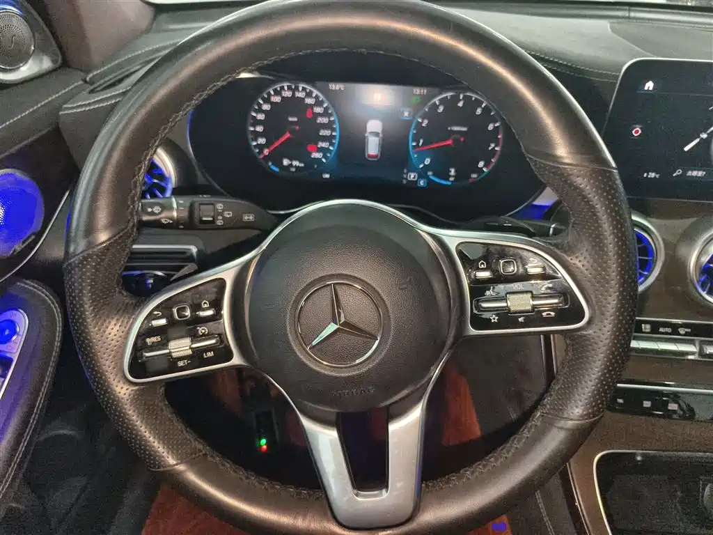 Mercedes-Benz GLC 2020 — фото 17