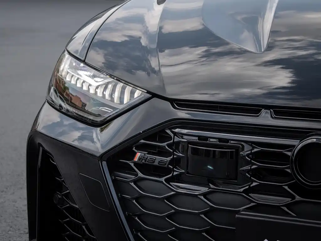 Audi RS 6 2025