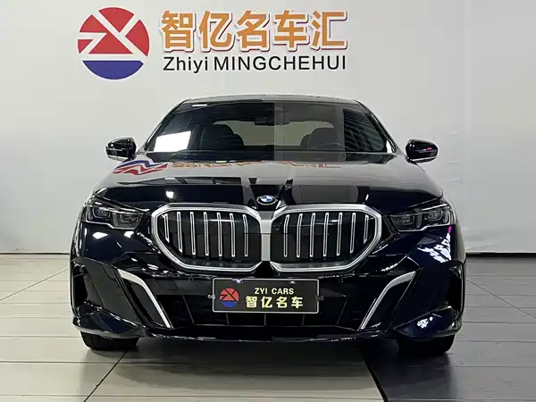 BMW 5 Series 2024
