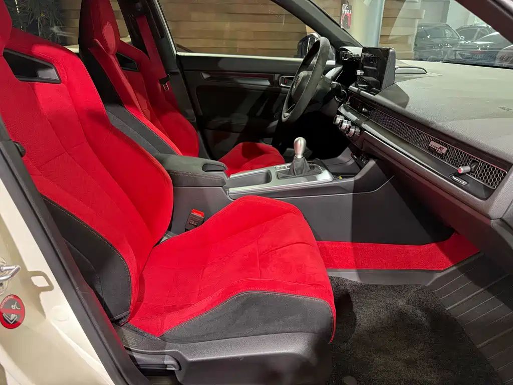 Honda Civic 2025 — фото 14