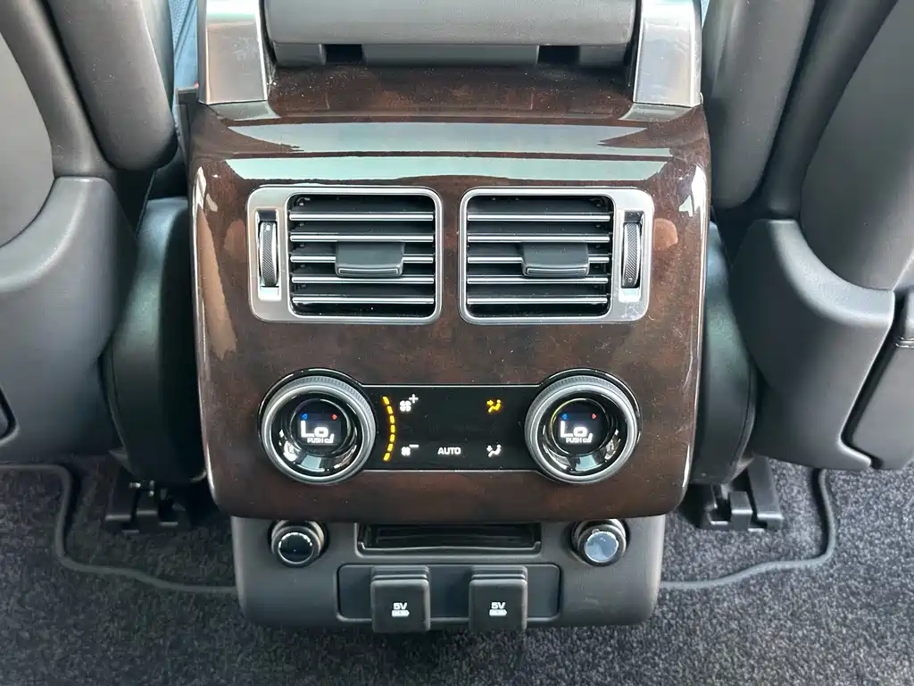 Land Rover Range Rover 2022 — фото 15