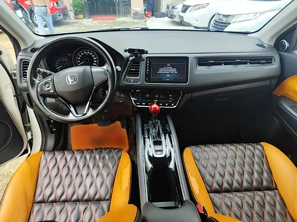 Honda Vezel 2021 — фото 10