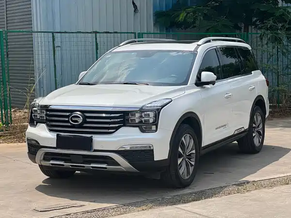 GAC Trumpchi GS8 2017