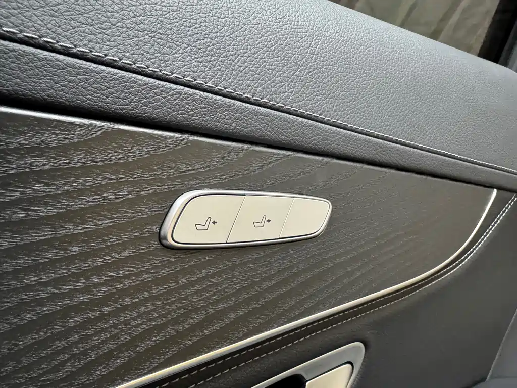 Mercedes-Benz C-Class 2019 — фото 8