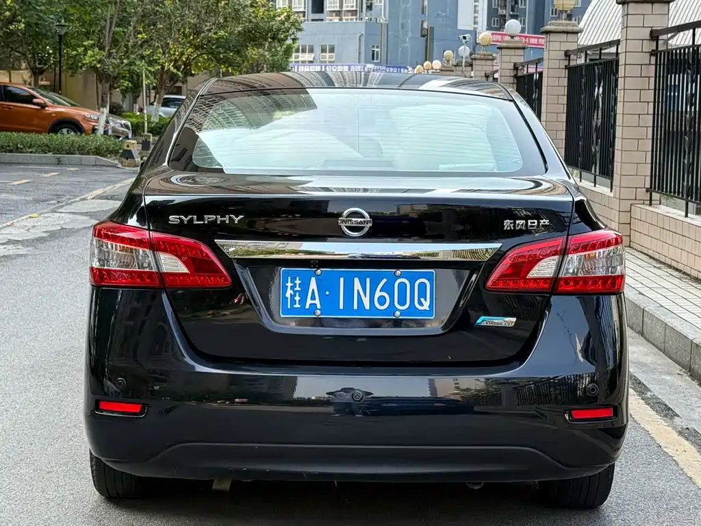 Nissan Sylphy 2013