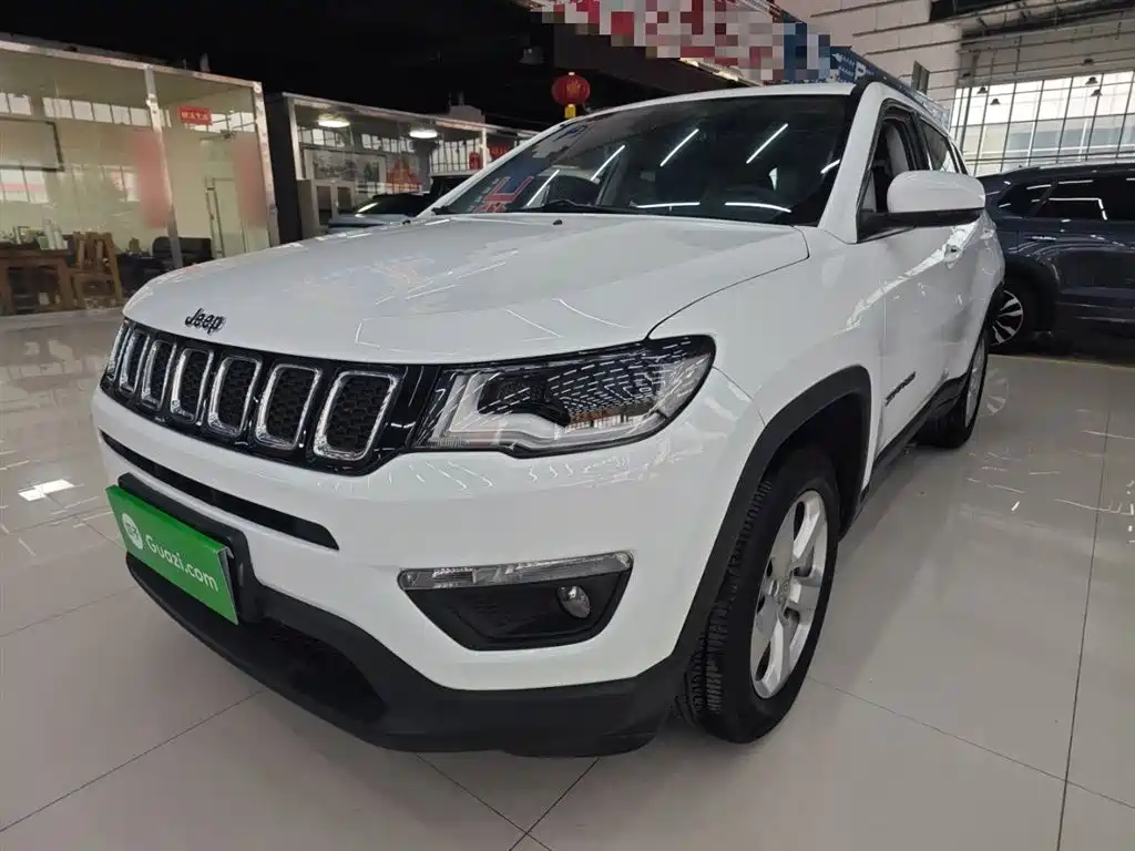 Jeep Compass 2017 — фото 2