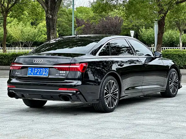 Audi A6L 2023