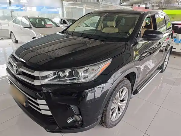 Toyota Highlander 2022