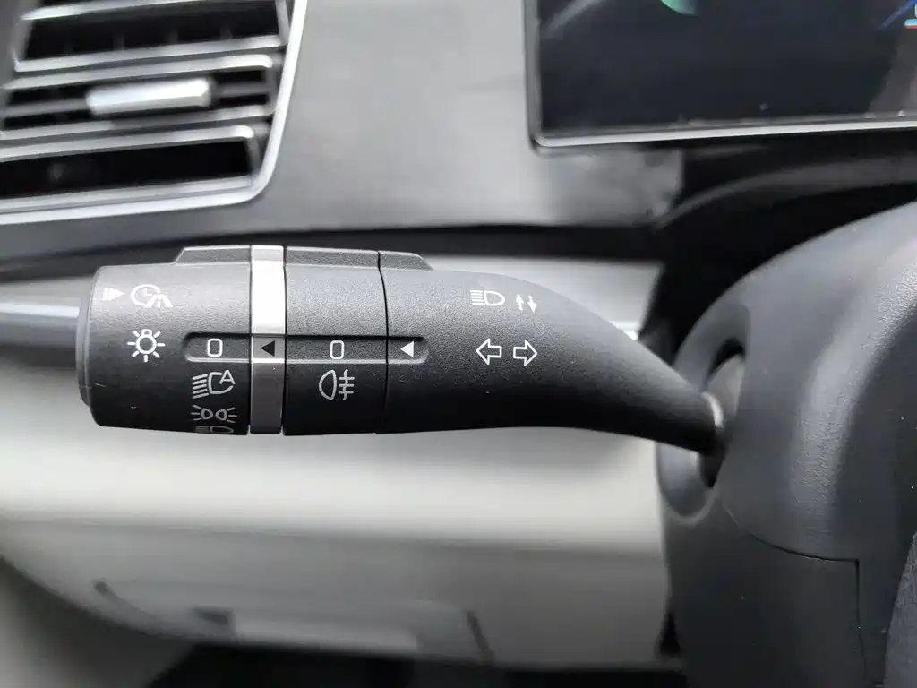 BYD Qin PLUS 2023 — фото 21
