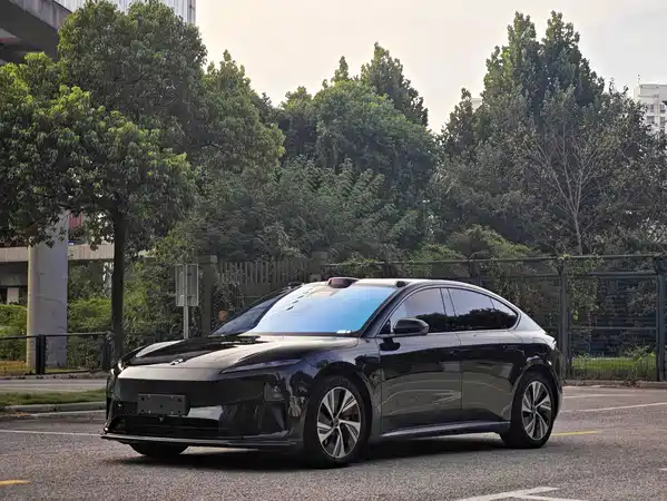 NIO ET5 2022