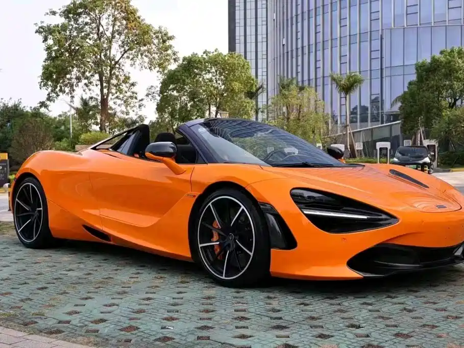 McLaren 720S 2020 — фото 6