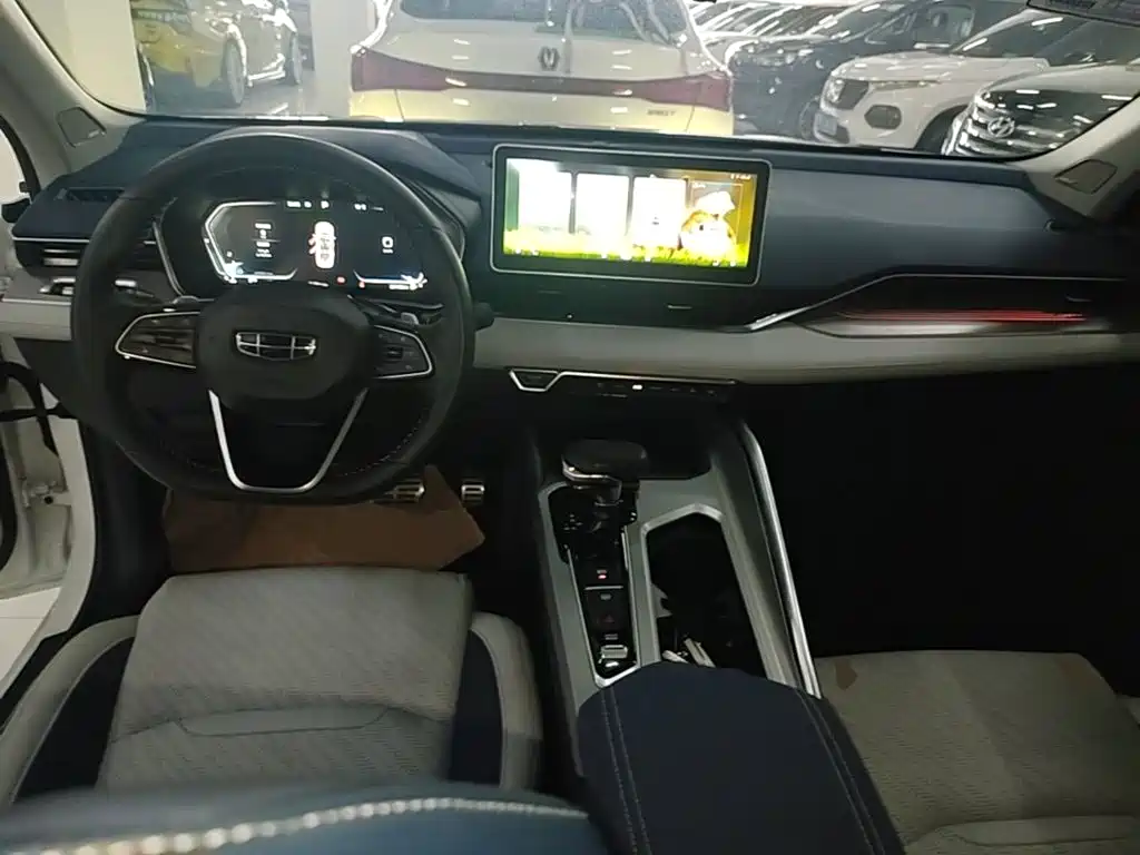 Geely Xingrui 2021 — фото 10