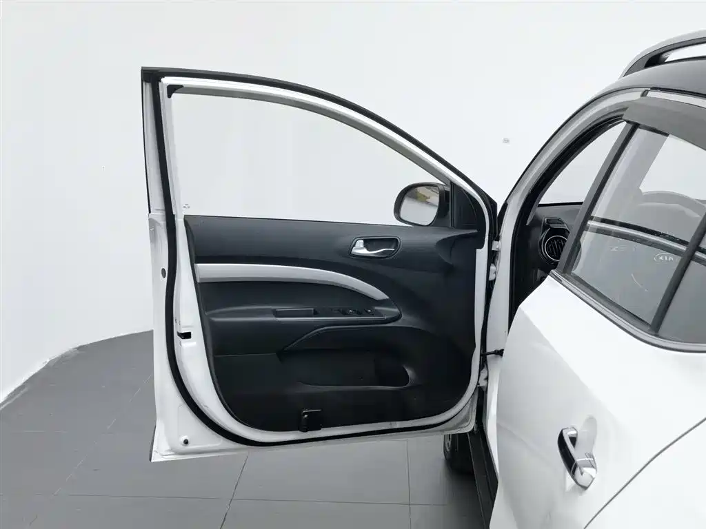 Kia KX1 2019 — фото 8