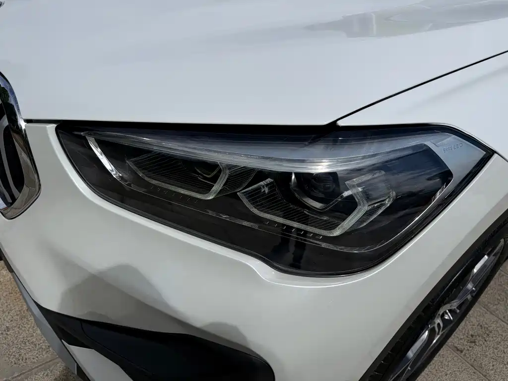 BMW X1 2022 — фото 12