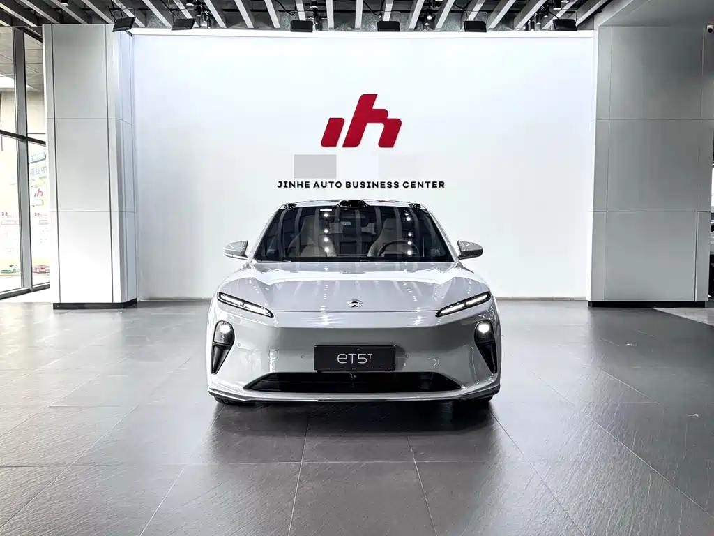 NIO ET5T 2024