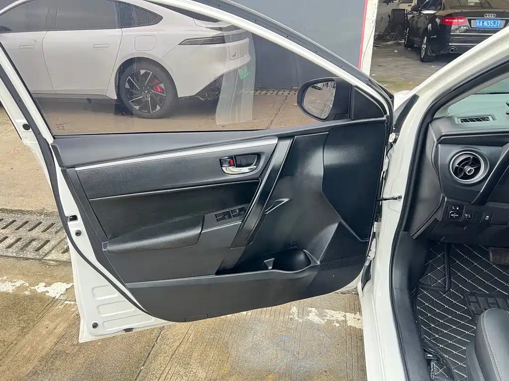 Toyota Corolla 2017
