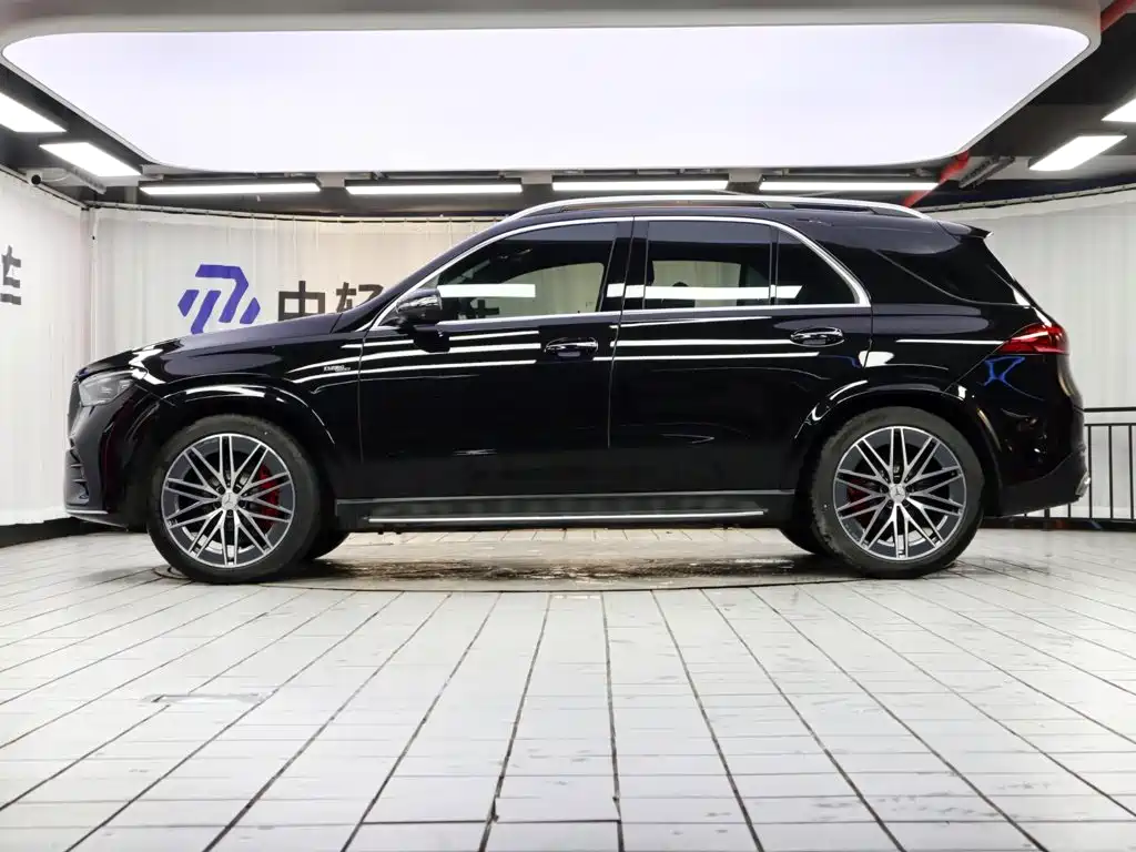 Mercedes-Benz GLE AMG 2024 — фото 3
