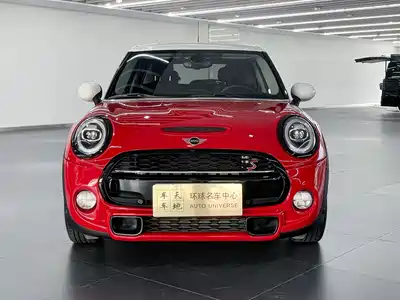 MINI MINI 2019