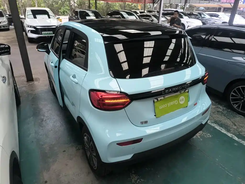 Leapmotor Zero Running T03 2025