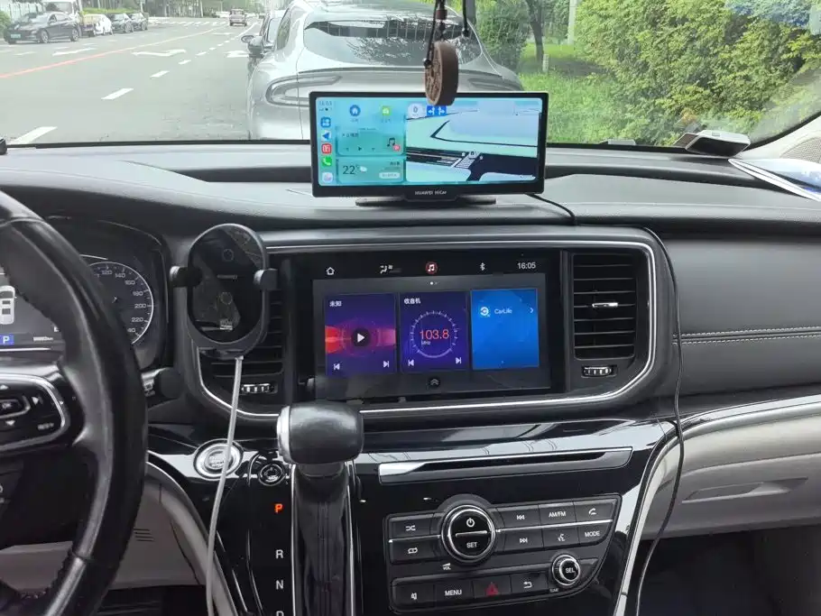 GAC Trumpchi M8 2018 — фото 13