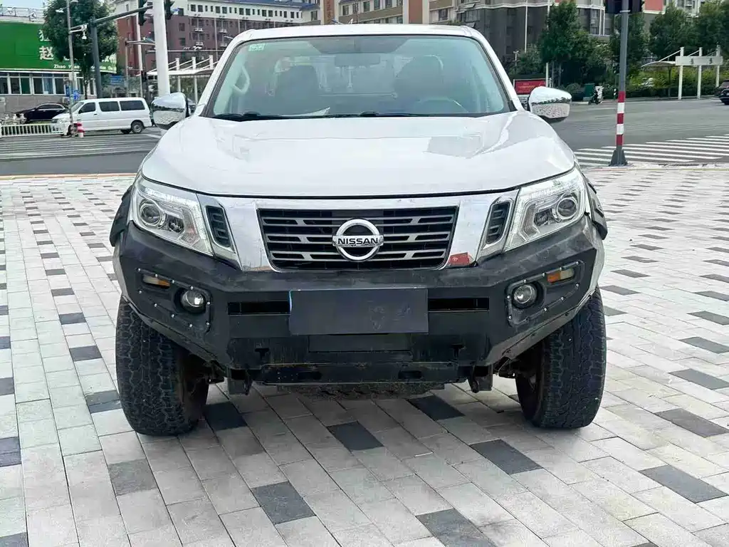 Nissan Navarre 2017 — фото 3