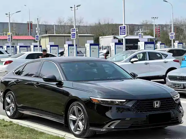 Honda Accord 2023