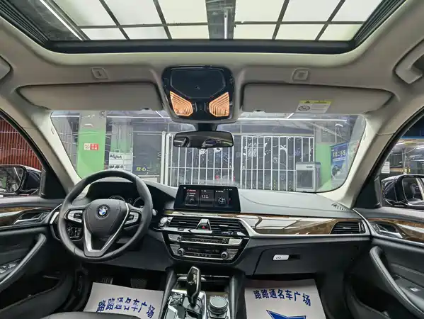 BMW 5 Series 2018